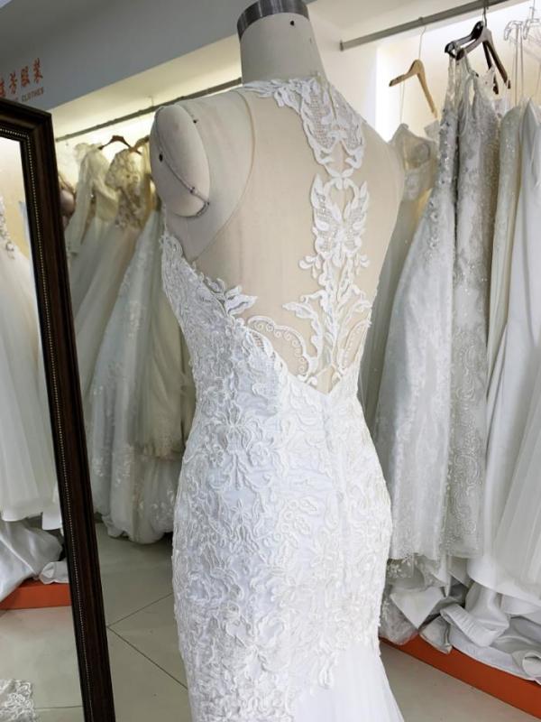 White Embroidery tulle mermaid fitted halter neck bridal dresses with long train for wedding dress ball gown luxury brida