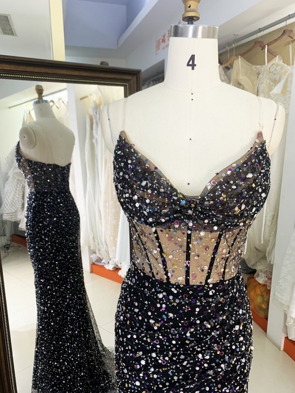 2023 New elegant sequin glittery prom dresses floor-length women evening
