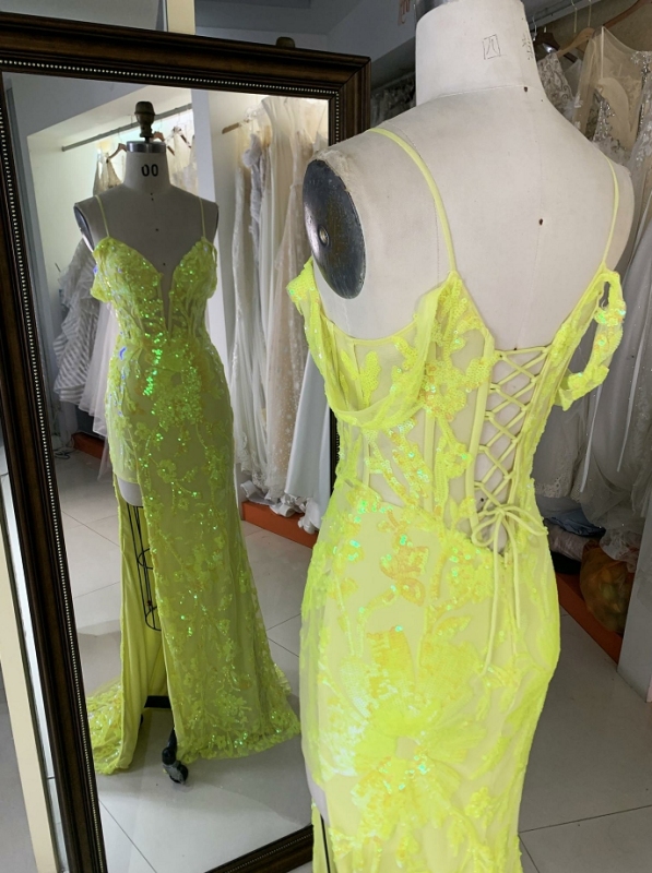Yellow embroidered prom dresses with modest evening dress 2023 floor-length
