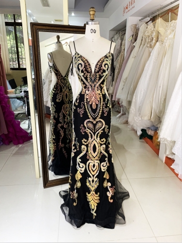 New black sequined prom long spaghetti strap beading evening dresses