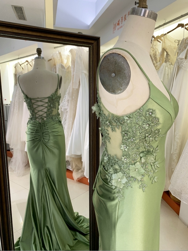 2023 green New embroidery sleeveless satin mermaid lace up back prom evening women dresses