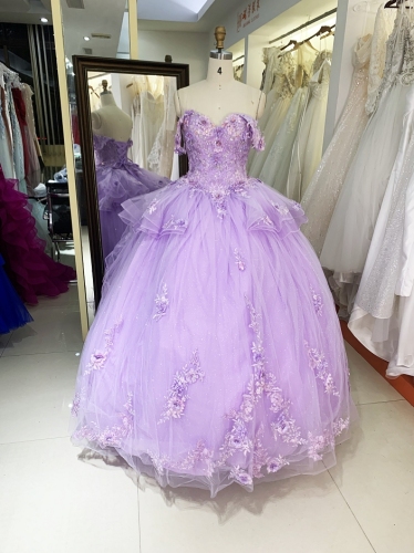Women new quinceaneras dress lace ruffles long party elegant romantic