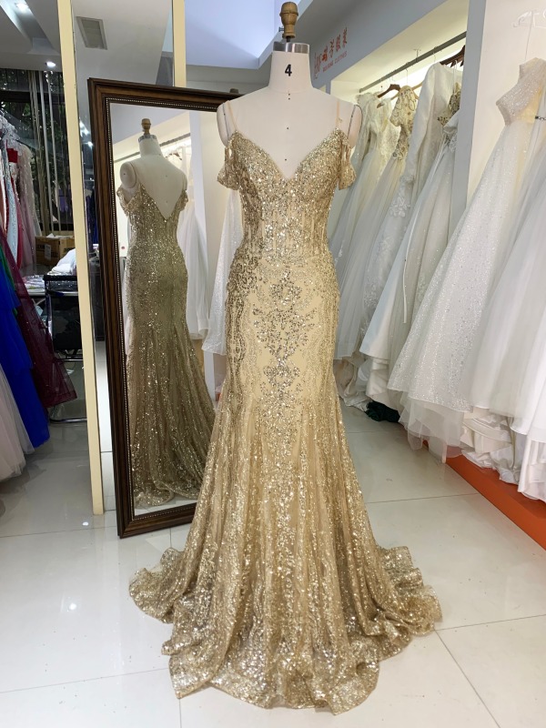 2024 New prom boning sparkle glitter dresses for girls wholesale romantic