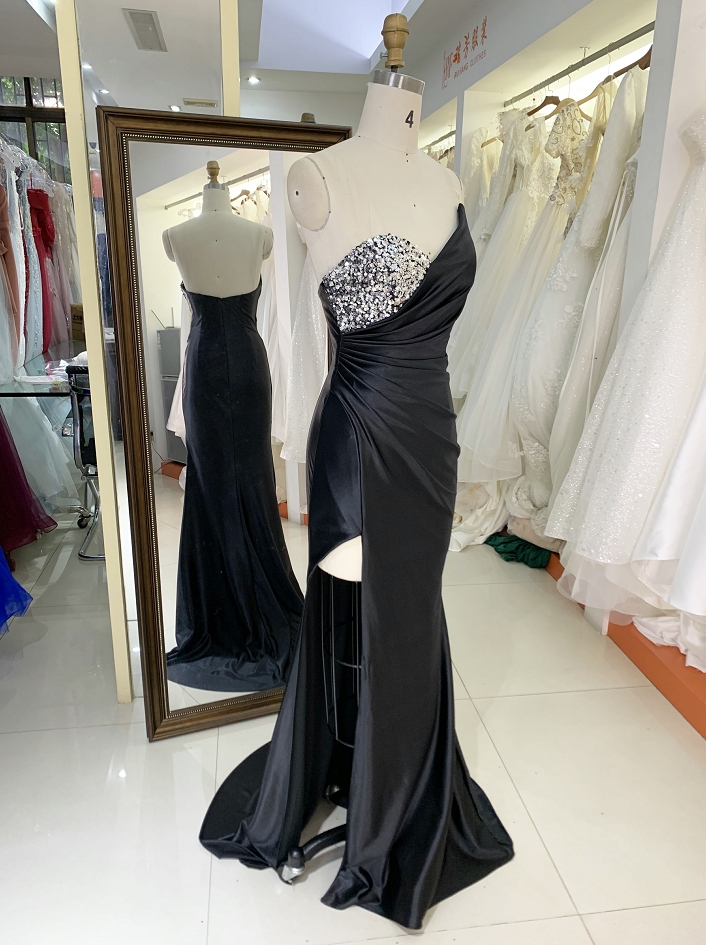 2024 New pleat dresses with one bust beading prom night elegant for women