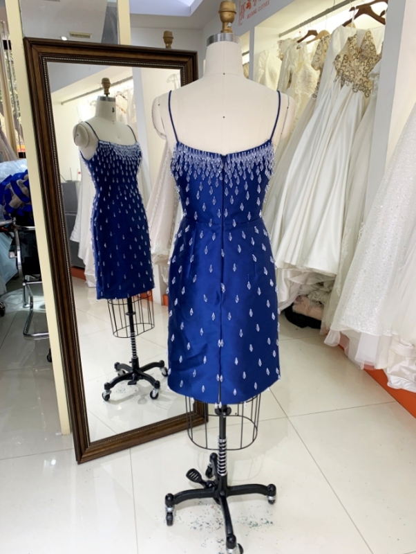 2024 Women new elegant royal satin crystal stone girls homecoming dresses