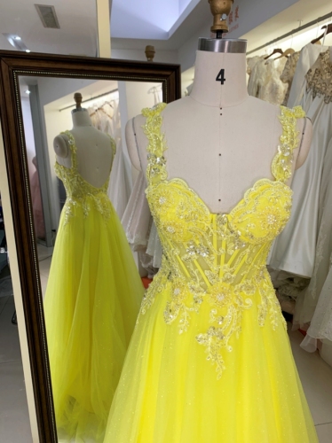 Yellow tulle embroidery corset sleeveless A line zipper up back prom dresses for ladies