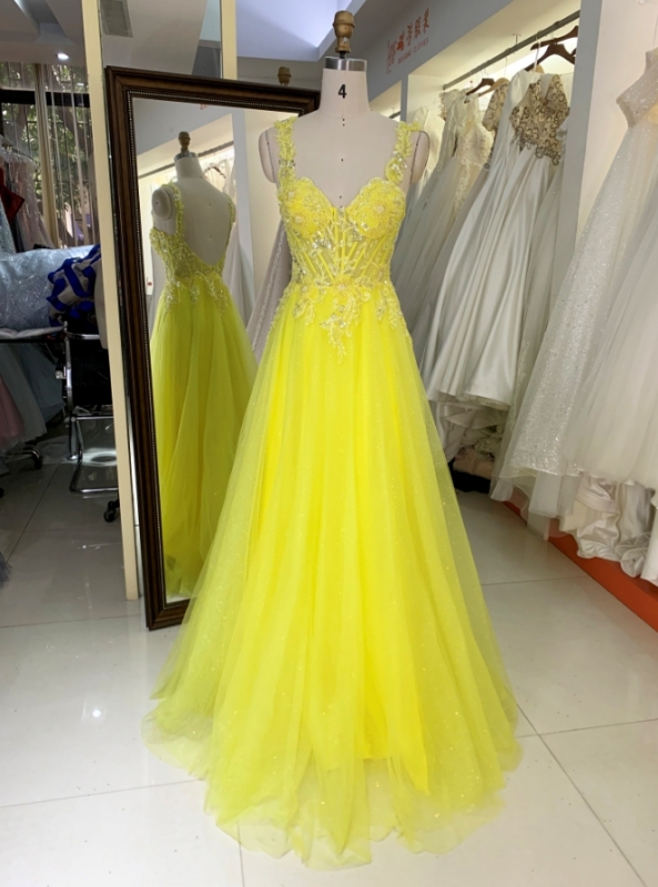 2024 yellow tulle embroidery corset sleeveless A line zipper up back prom dresses for ladies