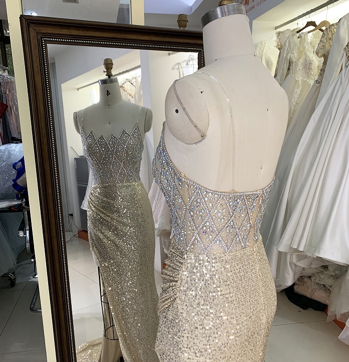 Wholesale silver champagne beading overskirt zipper up back sweetheart long gown evening prom dress 2025