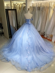 Light blue wholesale off shoulder embroidery corsetsweet 16 quinceanera princess tulle ball gown for girls