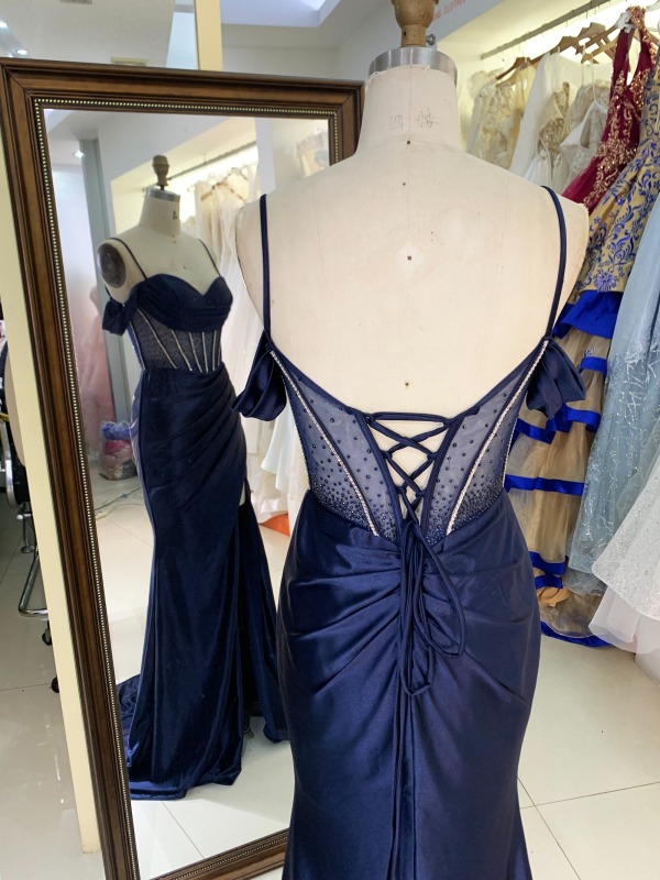 Wholesale navy off shoulder mermaid satin corset rhinestone pleated long gown prom evening dress 2025