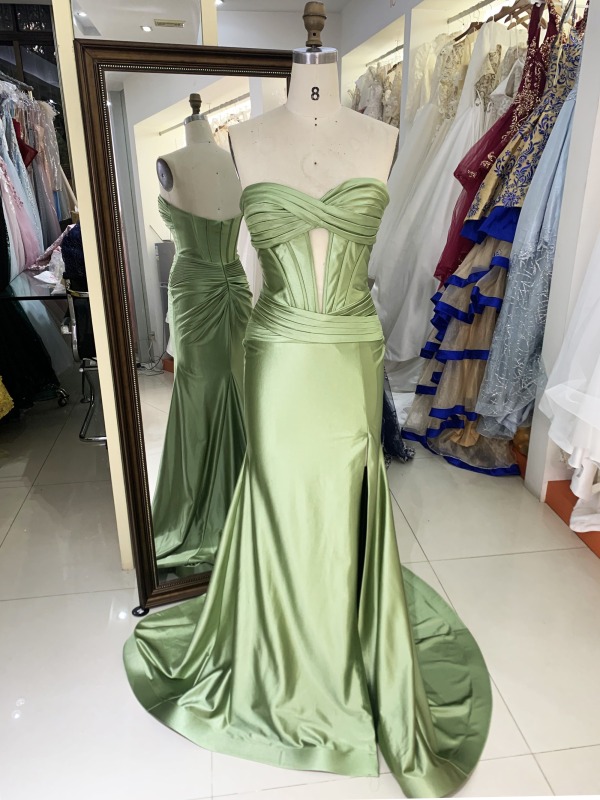 Wholesale Red mermaid satin long gown sweetheart prom evening dress 2025