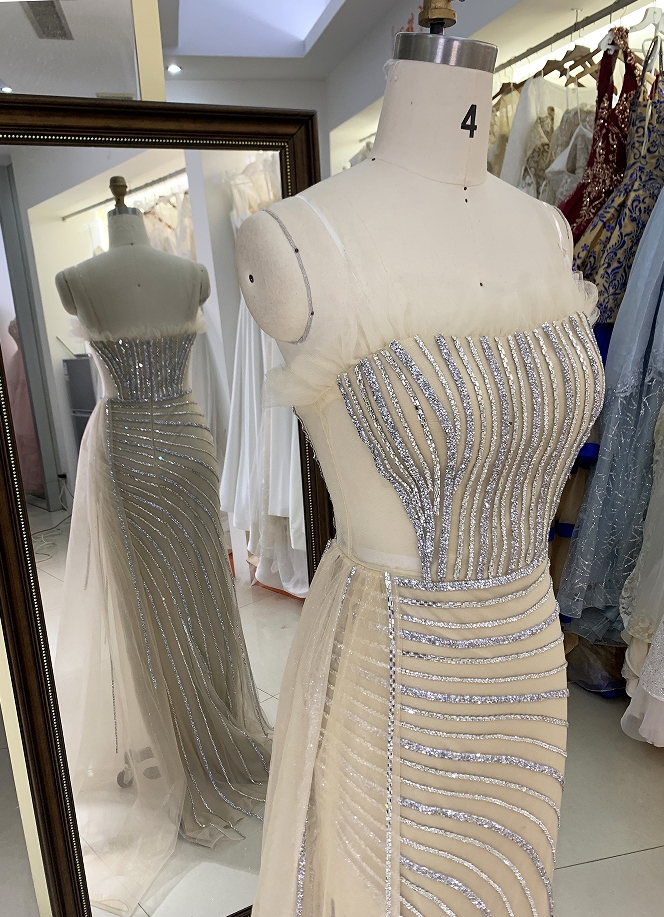 Wholesale silver champagne beading overskirt zipper up back sweetheart long gown evening prom dress 2025