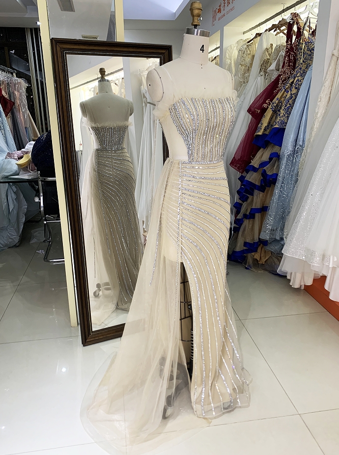 Wholesale silver champagne beading overskirt zipper up back sweetheart long gown evening prom dress 2025