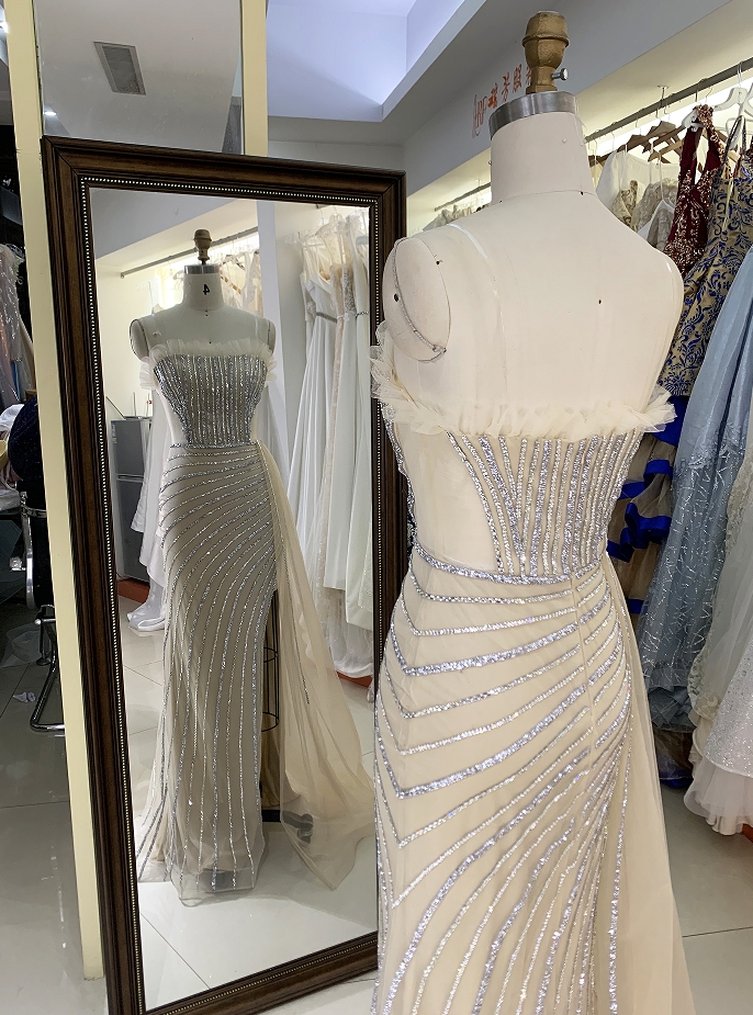Wholesale silver champagne beading overskirt zipper up back sweetheart long gown evening prom dress 2025