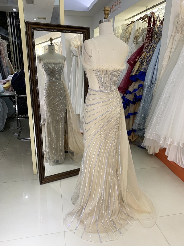 Wholesale silver champagne beading overskirt zipper up back sweetheart long gown evening prom dress 2025