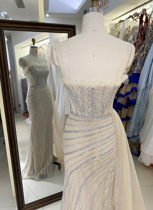 Wholesale silver champagne beading overskirt zipper up back sweetheart long gown evening prom dress 2025