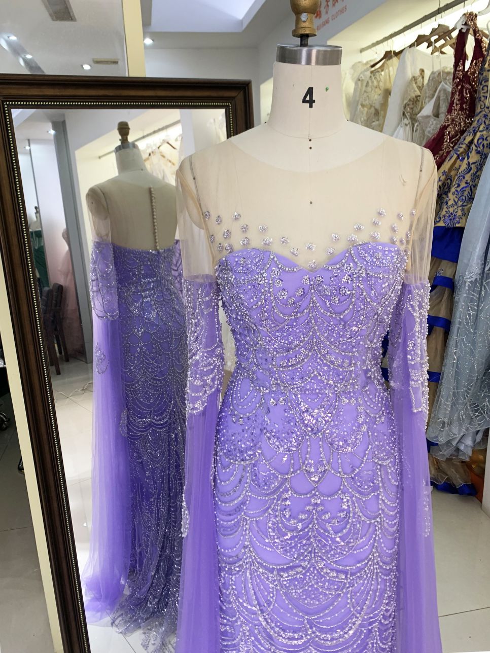 New wholesale beading long sleeves evening dress for girl luxury sequined prom dress 2025