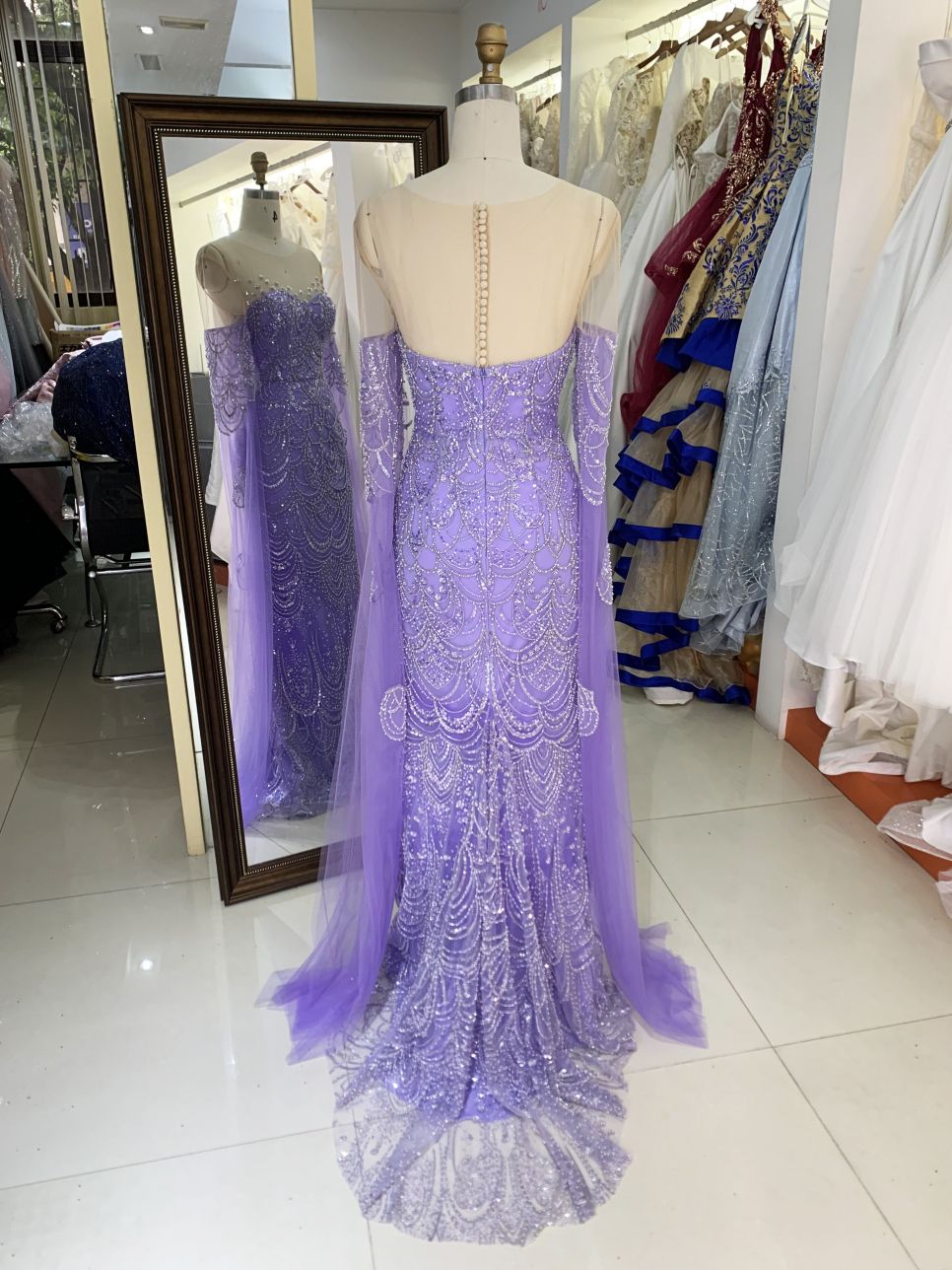 New wholesale beading long sleeves evening dress for girl luxury sequined prom dress 2025