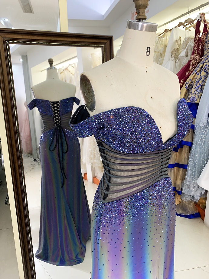 Purple off shoulder rhinestone mermaid corset elegant prom dresses luxurious 2025