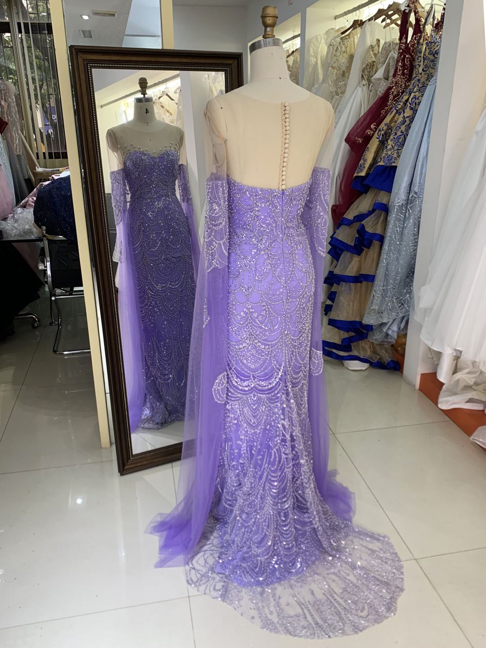 New wholesale beading long sleeves evening dress for girl luxury sequined prom dress 2025