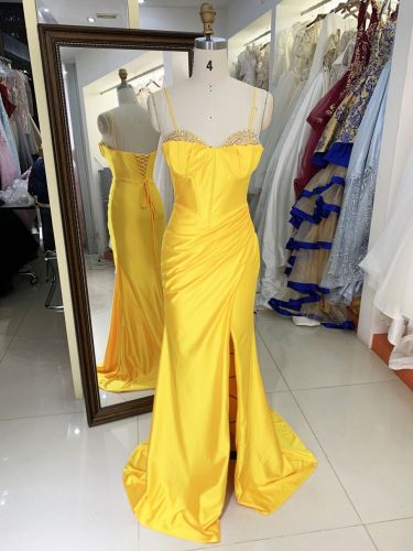 Wholesale new gold corset beading corset pleated satin lace up back side slit prom dresses 2025