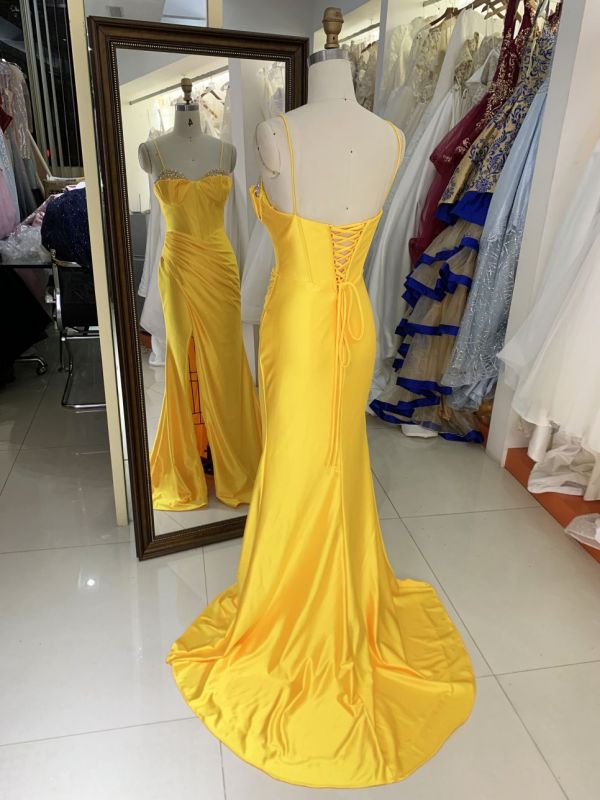 Wholesale new gold corset beading corset pleated satin lace up back side slit prom dresses 2025