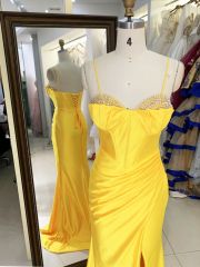 Wholesale new gold corset beading corset pleated satin lace up back side slit prom dresses 2025