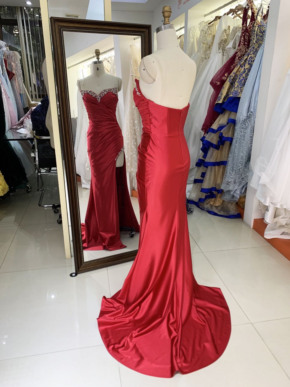 Wholesale new rose gold corset beading see through mermaid glitter zipper up back prom dresses 2025