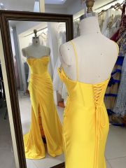 Wholesale new gold corset beading corset pleated satin lace up back side slit prom dresses 2025
