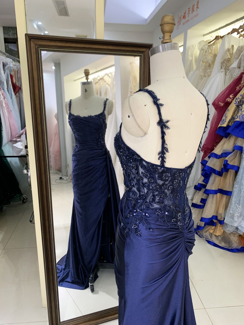 2025 New beading wholesale elegant long gowns navy evening dresses for prom dress girl