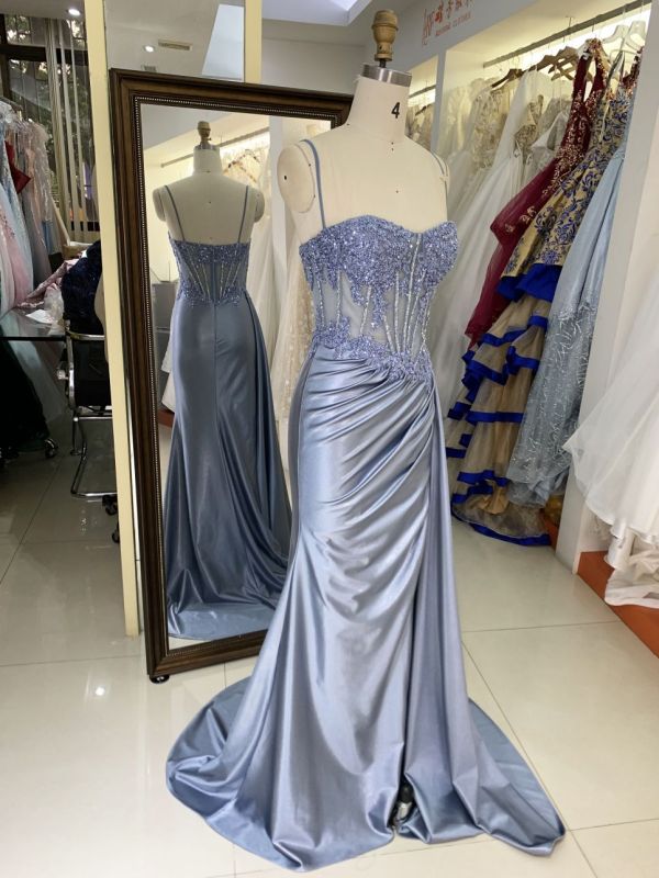 2025 wholesale corset dusty blue sleeveless embroidery hand pleated shiny satin overskirt mermaid prom evening dresses