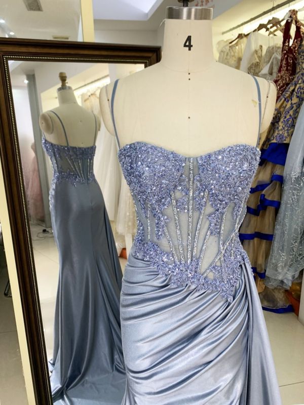 2025 wholesale corset dusty blue sleeveless embroidery hand pleated shiny satin overskirt mermaid prom evening dresses