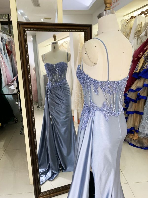 2025 wholesale corset dusty blue sleeveless embroidery hand pleated shiny satin overskirt mermaid prom evening dresses