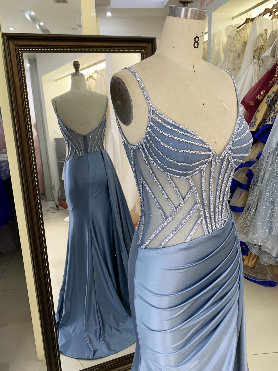 New luxury wholesale smoky blue chain beading long gowns evening dresses women for teen girls 2025