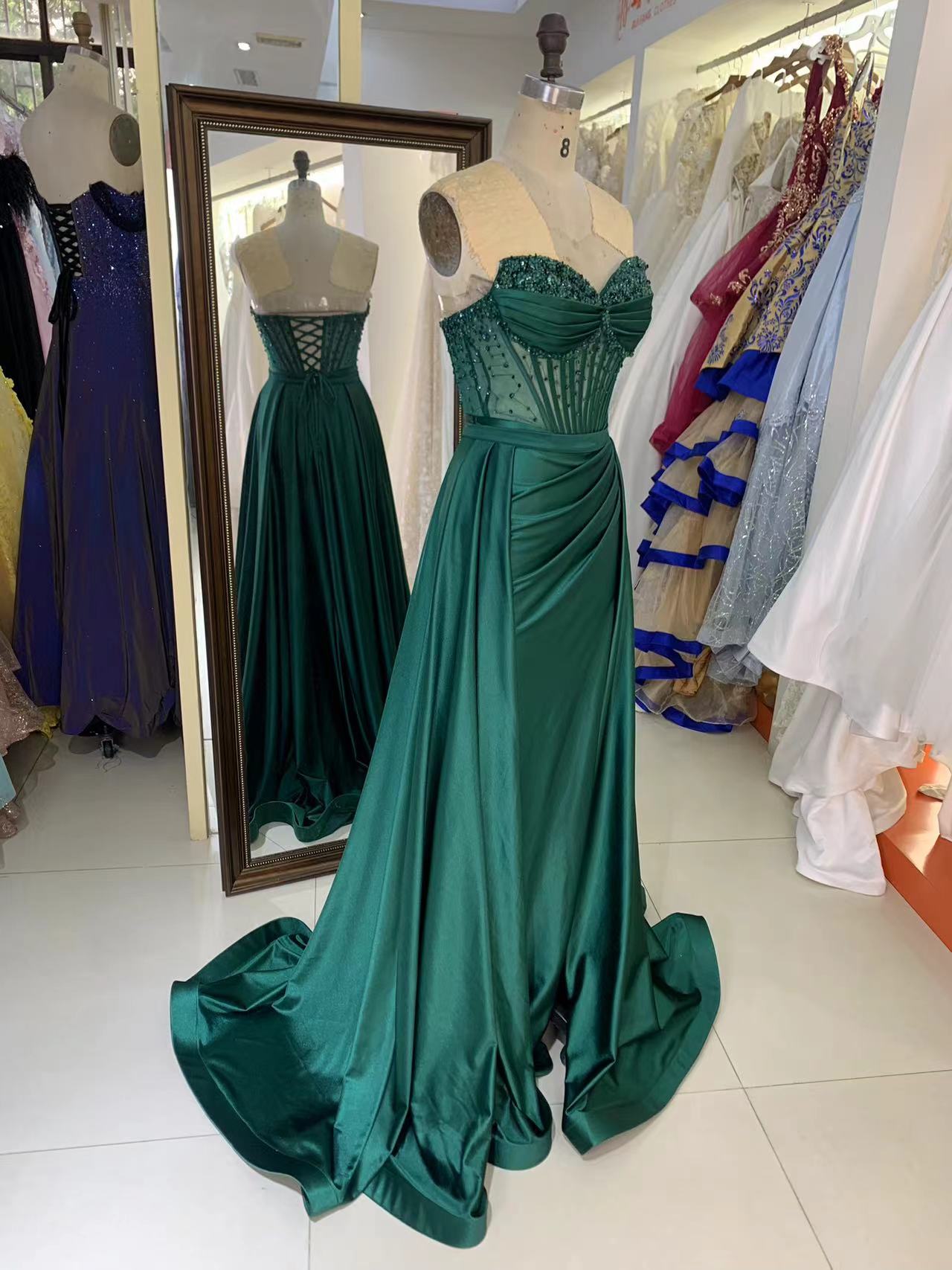 See through corset emerald green sleeveless beading hand pleated mermaid prom evening dresses with overskirt