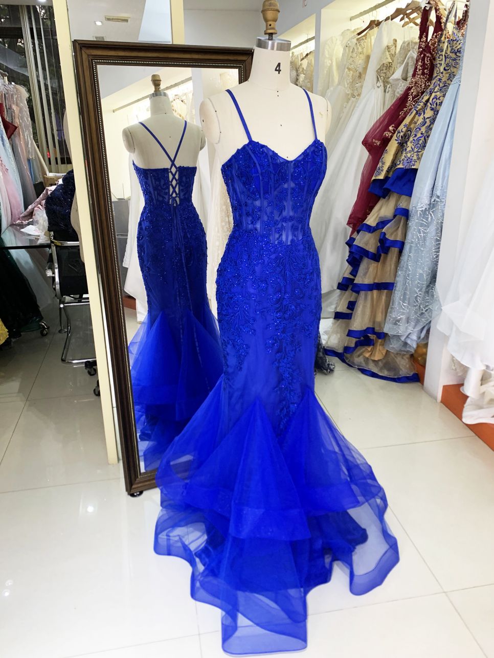 New embroidery flower boning royal blue elegant wholesale long gowns evening prom dress 2025