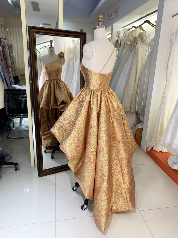 2025 New fashion design jacquard 3D flower ruffle skirt one shoulder party dress high-low princess evening dress