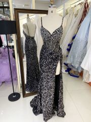 2025 New style elegant V-neck sequins contrast color zipper back women's evening dress slim left leg slit dress