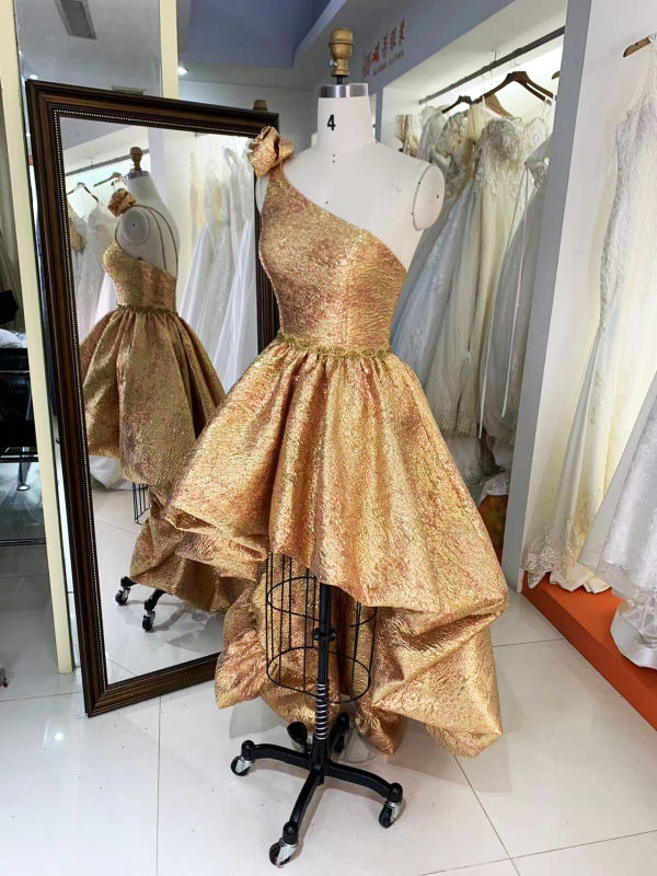 2025 New fashion design jacquard 3D flower ruffle skirt one shoulder party dress high-low princess evening dress