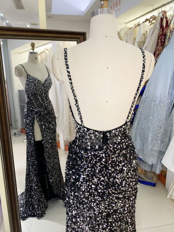 2025 New style elegant V-neck sequins contrast color zipper back women's evening dress slim left leg slit dress