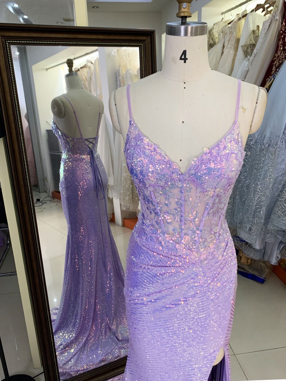 2025 New style lilac V-neck Sleeveless Sequins fabric Slit Women's evening dress elegant prom dress