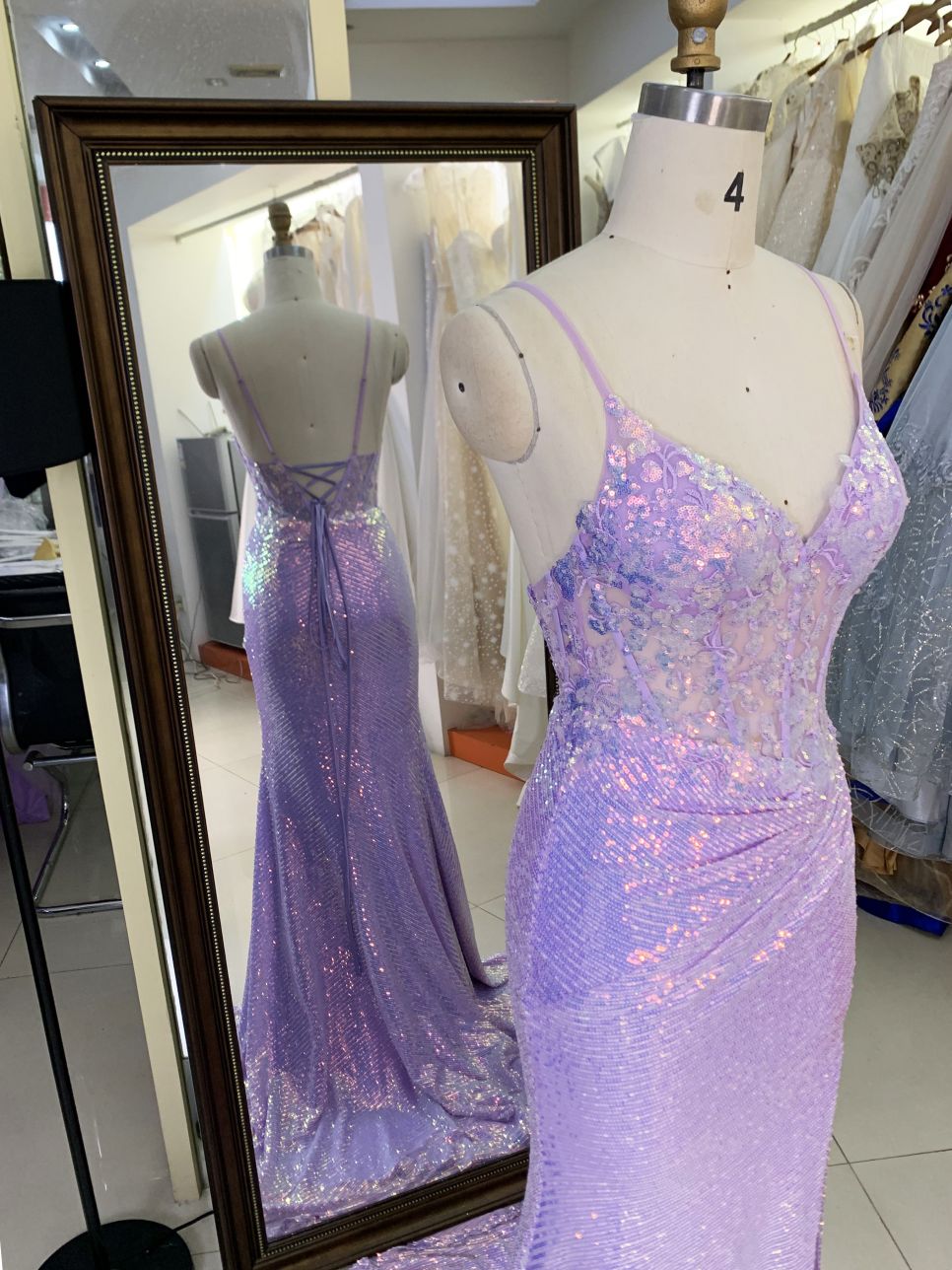 2025 New style lilac V-neck Sleeveless Sequins fabric Slit Women's evening dress elegant prom dress