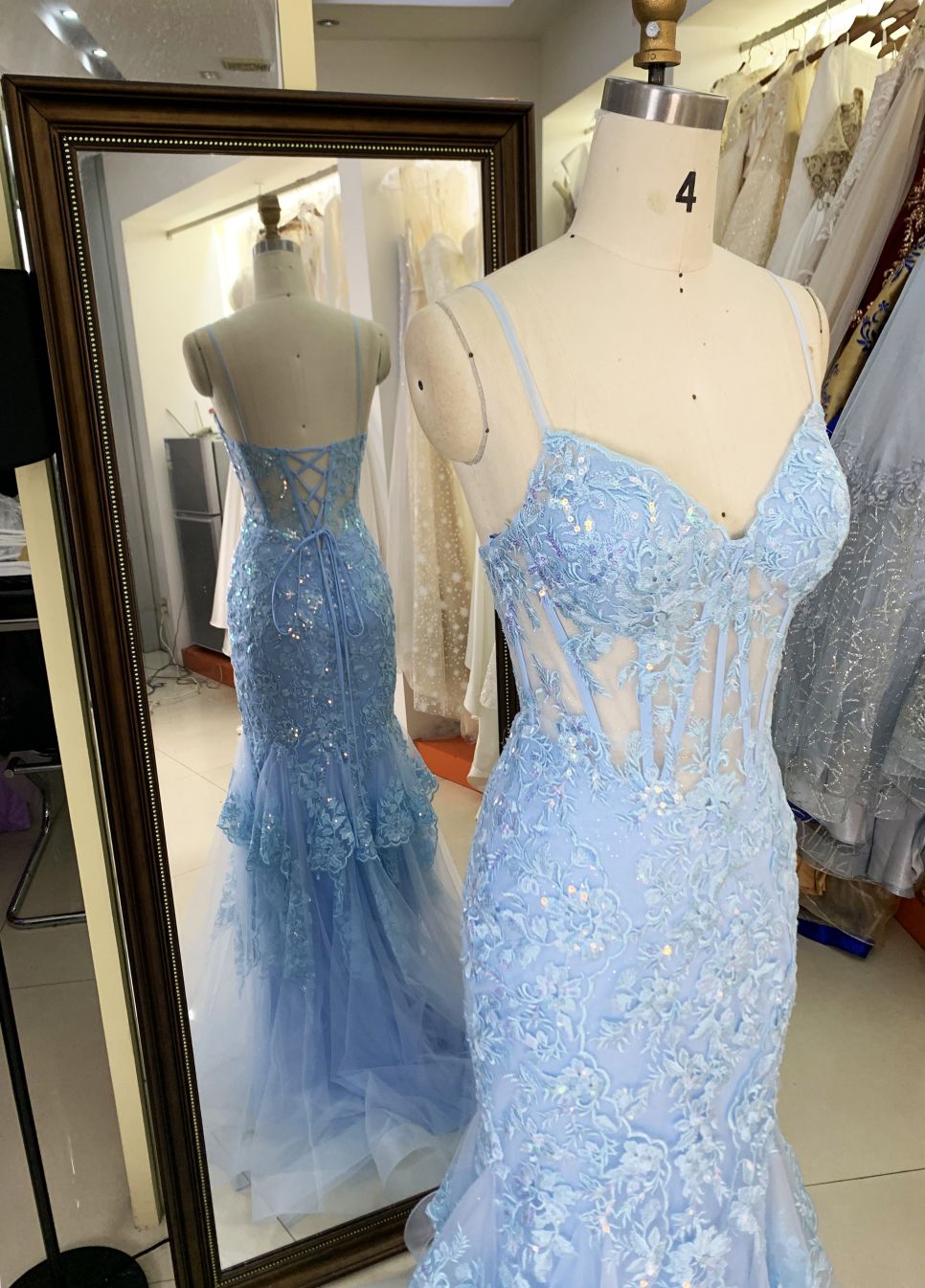 2025 Latest custom sky blue sexy mermaid evening dress embroidered flower lace boning design prom dress