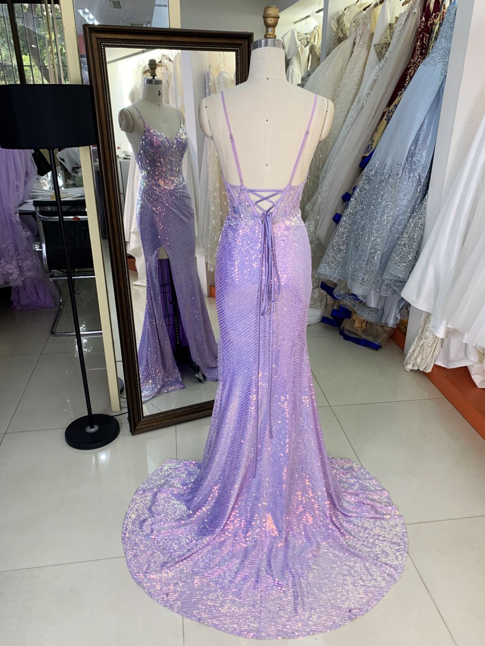 2025 New style lilac V-neck Sleeveless Sequins fabric Slit Women's evening dress elegant prom dress