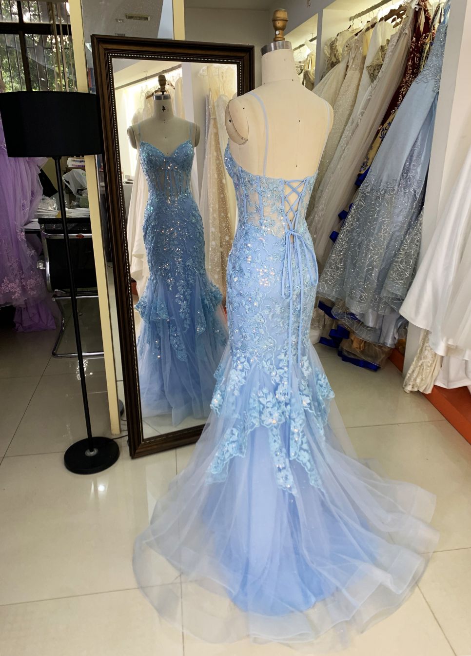 2025 Latest custom sky blue sexy mermaid evening dress embroidered flower lace boning design prom dress