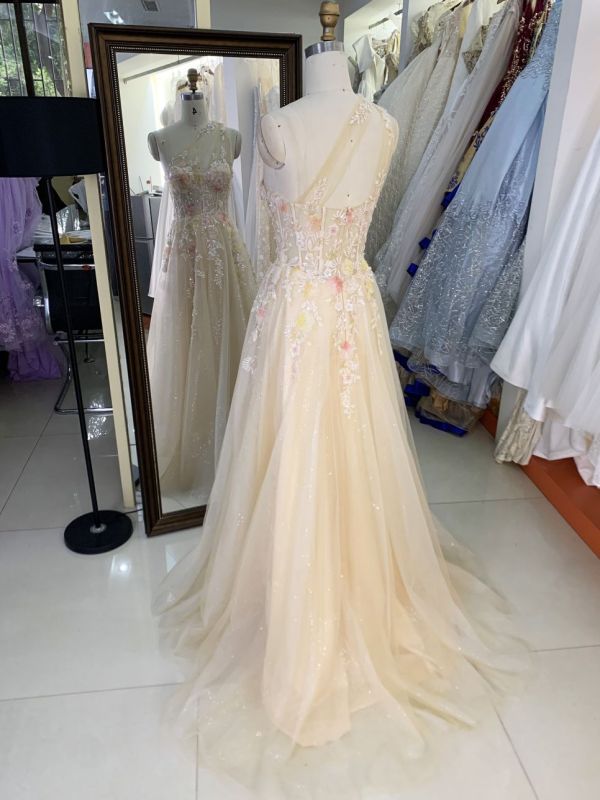 2025 New style elegant contrast color one shoulder A-Line skirt zipper back boning design women's evening dress