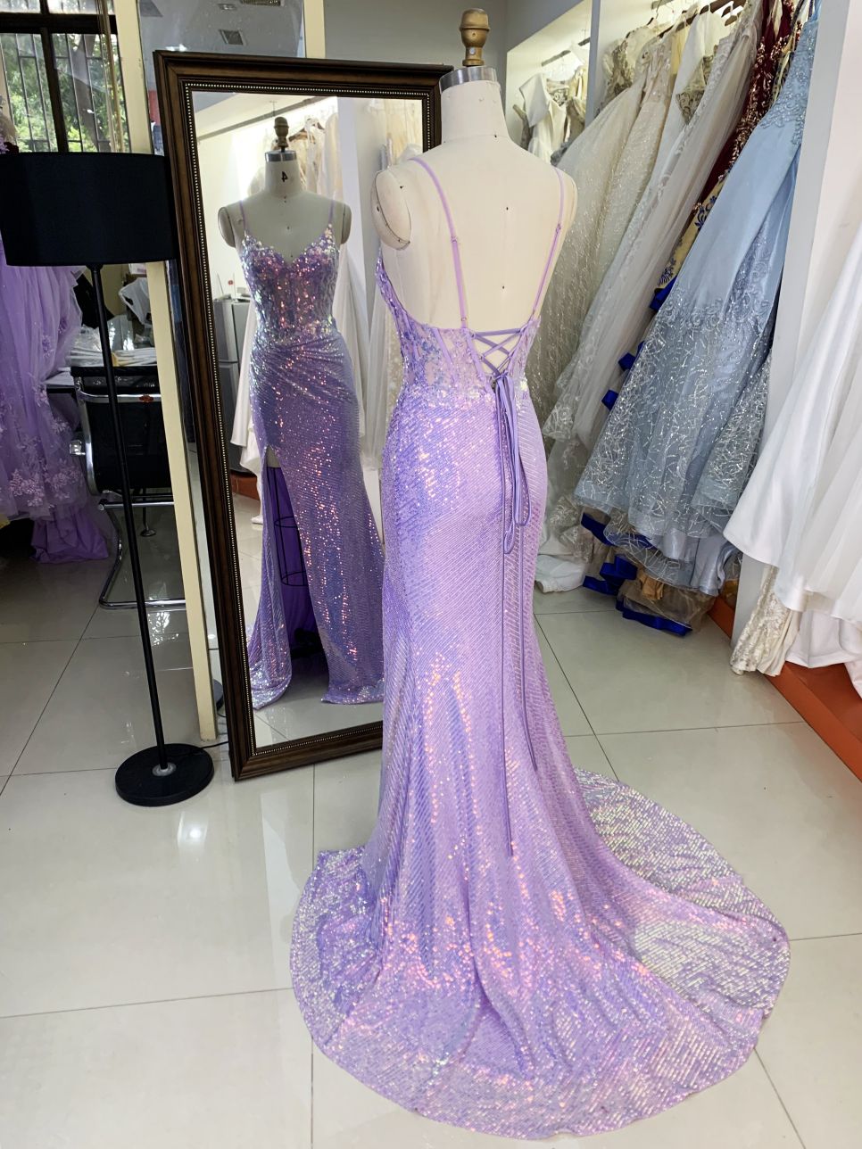 2025 New style lilac V-neck Sleeveless Sequins fabric Slit Women's evening dress elegant prom dress