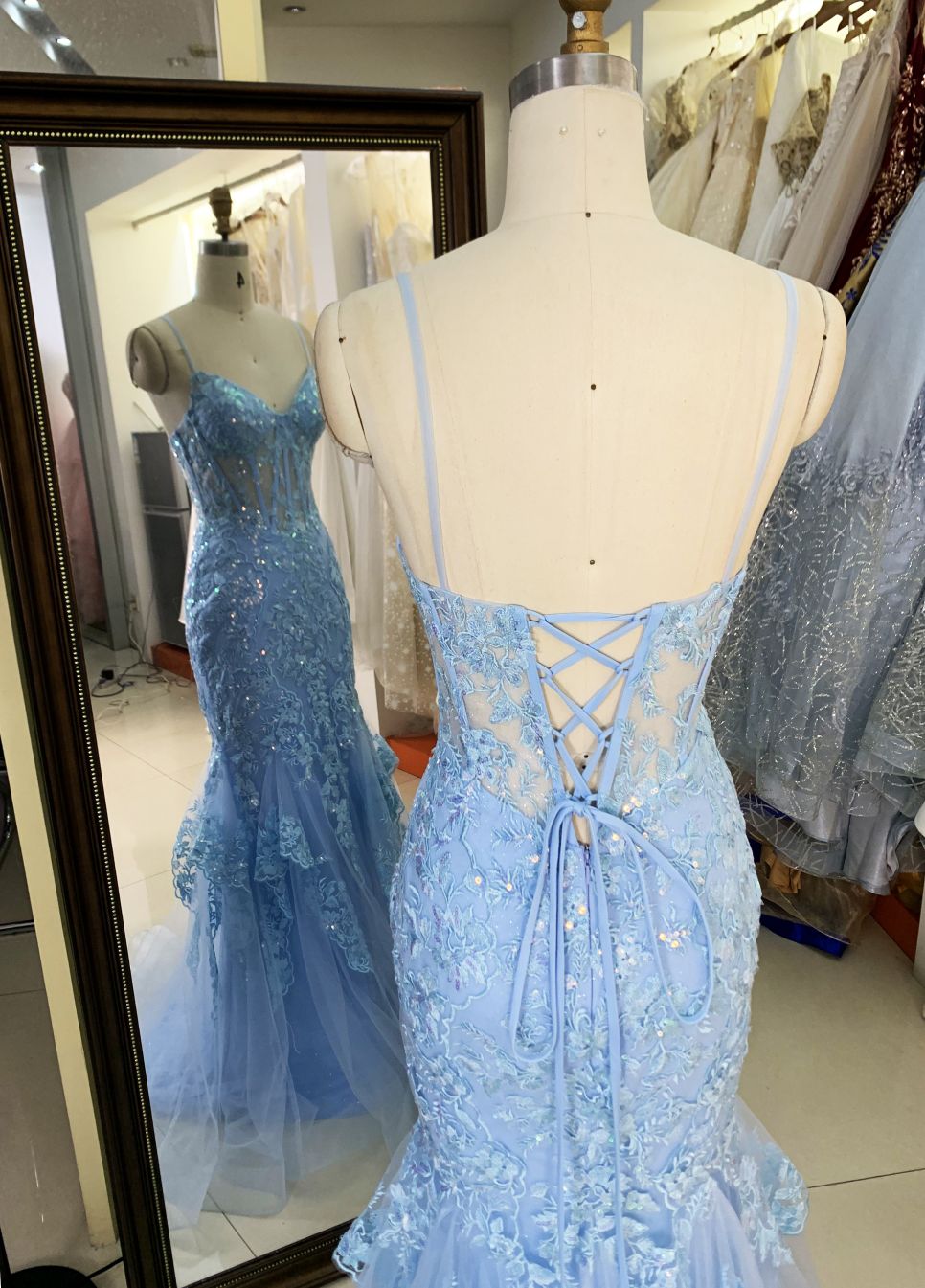 2025 Latest custom sky blue sexy mermaid evening dress embroidered flower lace boning design prom dress