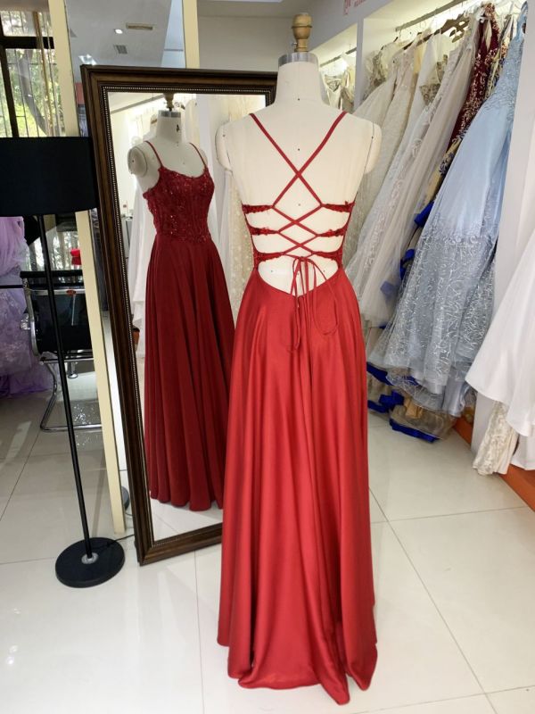 Wholesale red corset sleeveless embroidery sequin shiny satin lace up back A line prom bridesmaid dresses