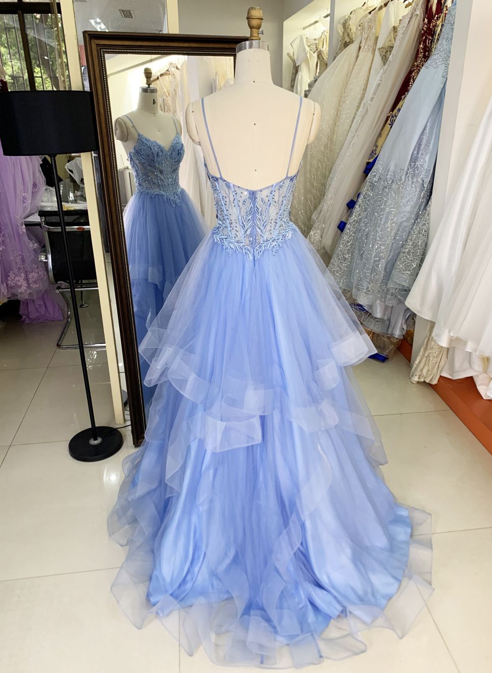 2025 wholesale corset dusty blue sleeveless embroidery beading ruffle tulle skirt A line prom evening dresses